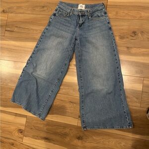 Wide-Leg Blue Jeans